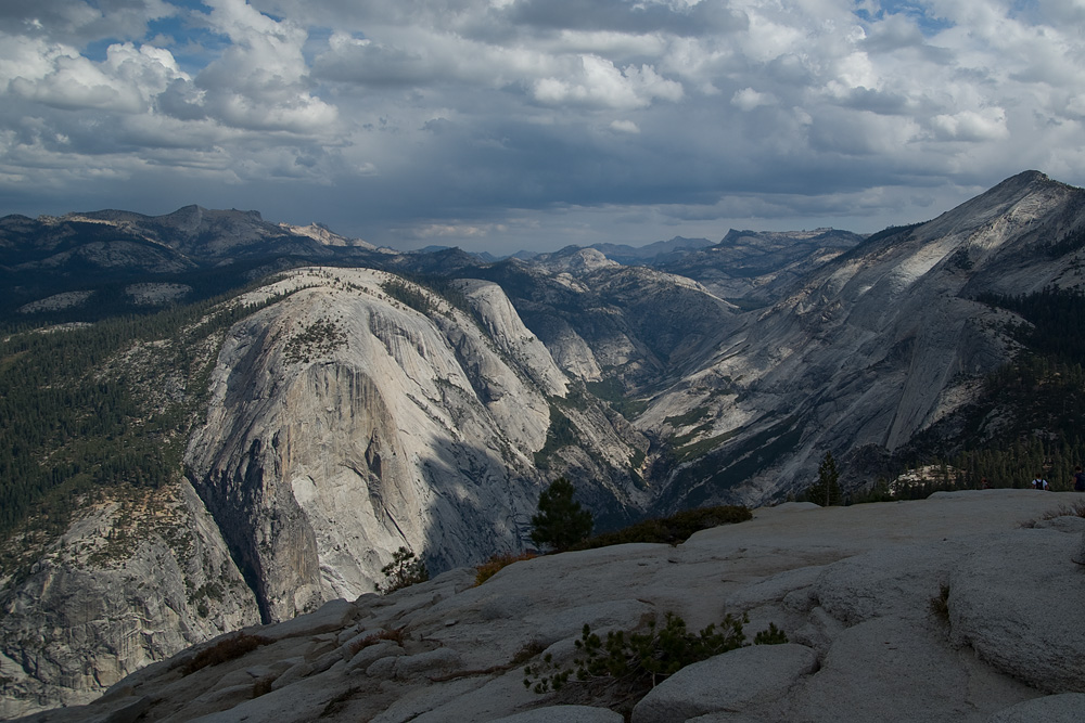 Blick vom Quarter Dome zu Cloud's Rest